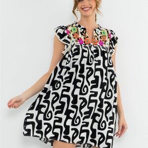 THML Monochrome Ruffle Trim Top